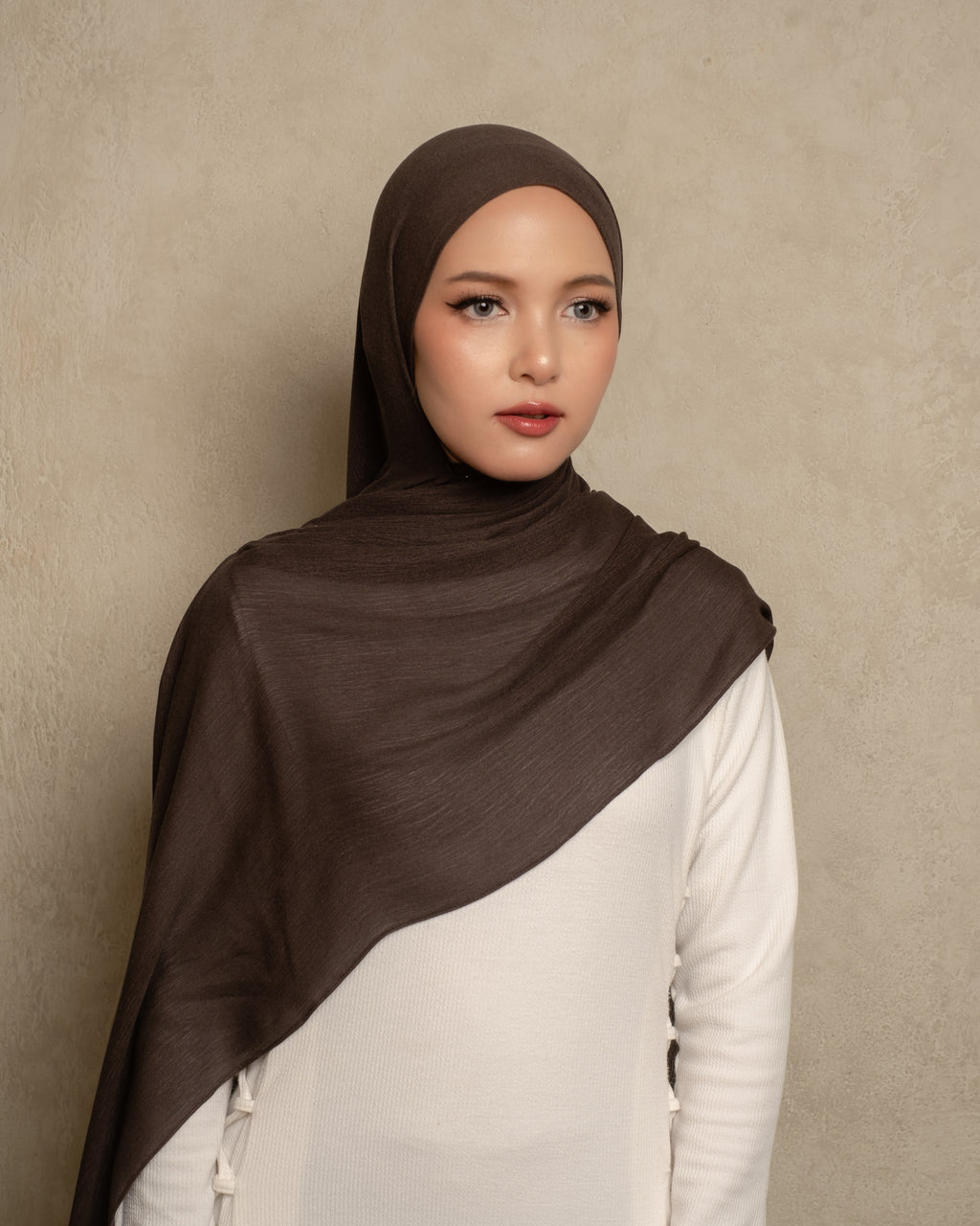 Crinkle Modal in Dark Cocoa